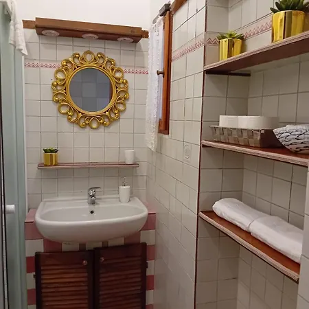 Corte Apartment *