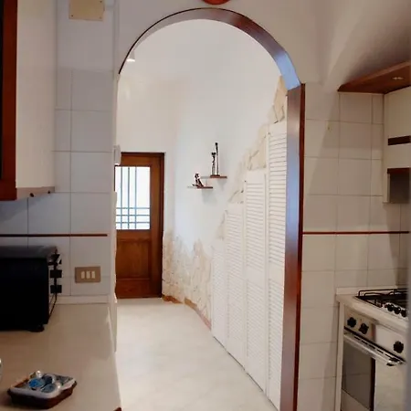 Corte Apartment *